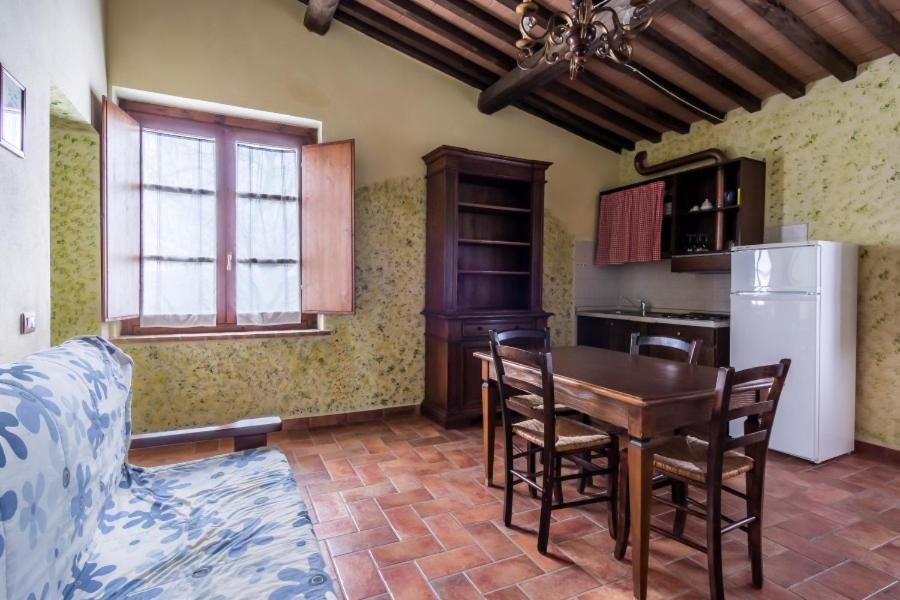 Agriturismo Borgo Campetroso سوفيريتو الغرفة الصورة